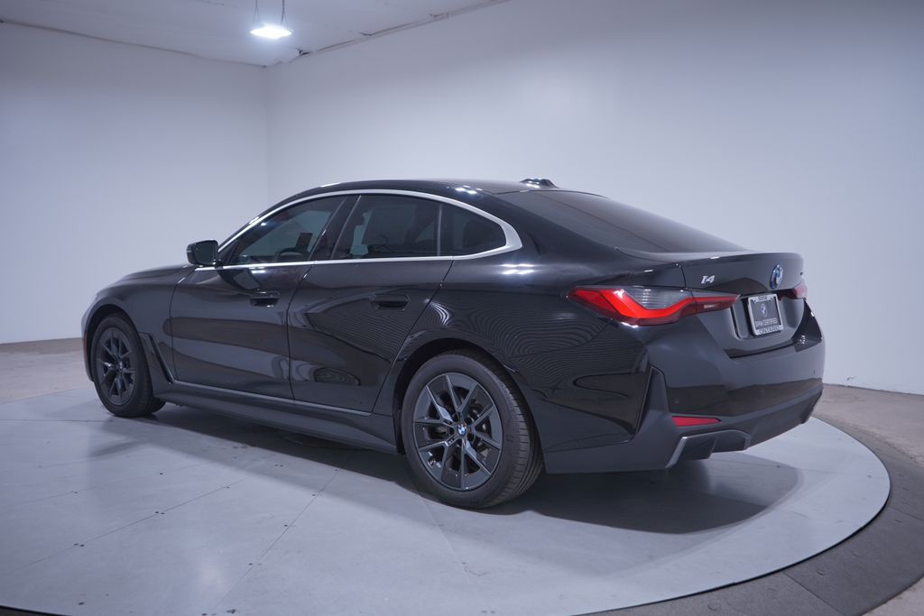 Thumbnail: 2025 BMW i4 - 3