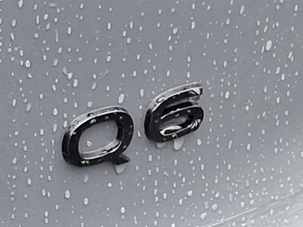 2025 Audi e-tron Premium 22