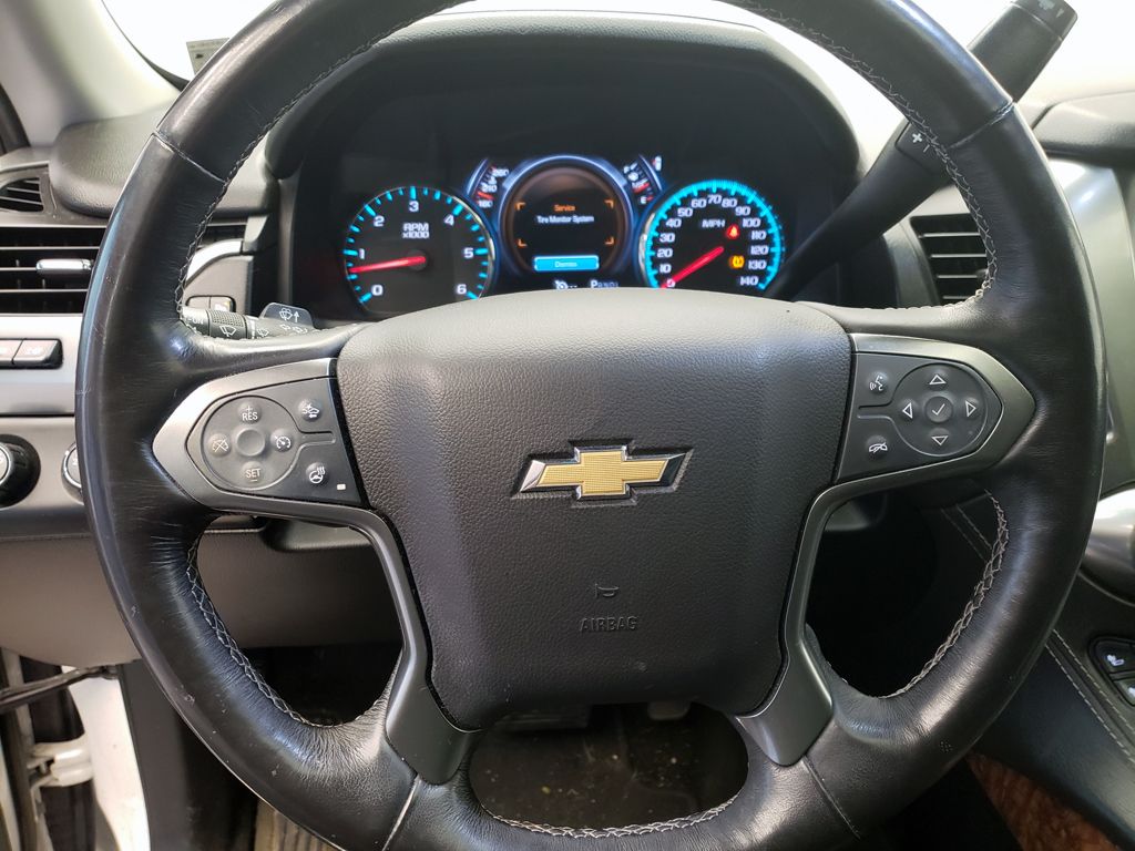 Thumbnail: 2017 Chevrolet Tahoe - 18