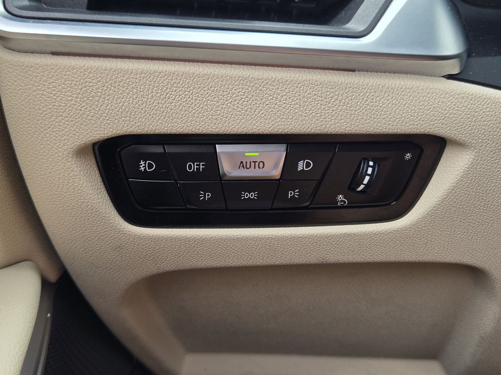 used 2022 BMW 3-Series car, priced at $32,241