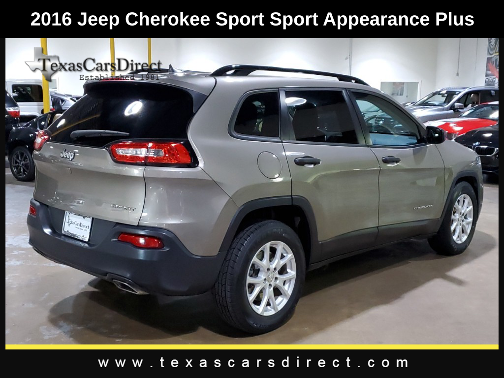 2016 Jeep Cherokee Sport 10