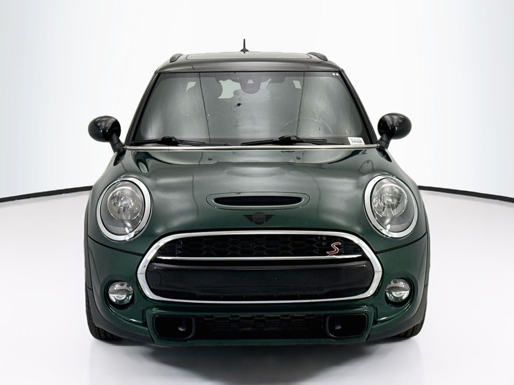 Used 2019 Green MINI Signature image 2