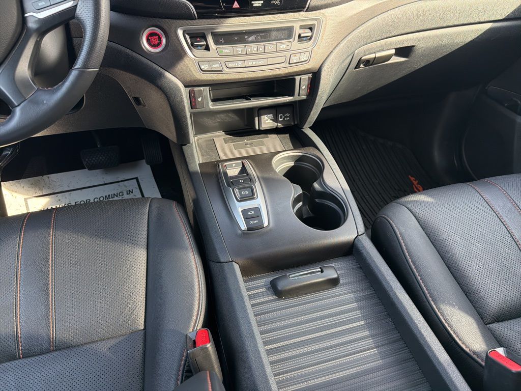 Thumbnail: 2023 Honda Passport - 17