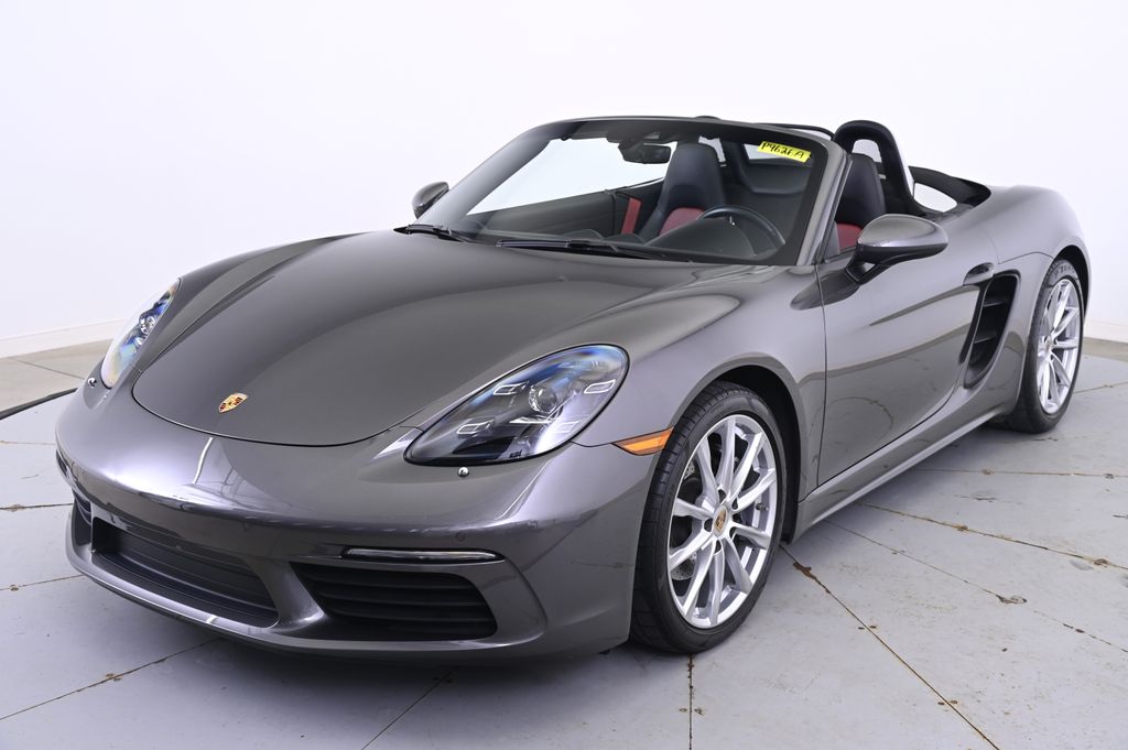 Thumbnail: 2021 Porsche 718 Boxster - 1