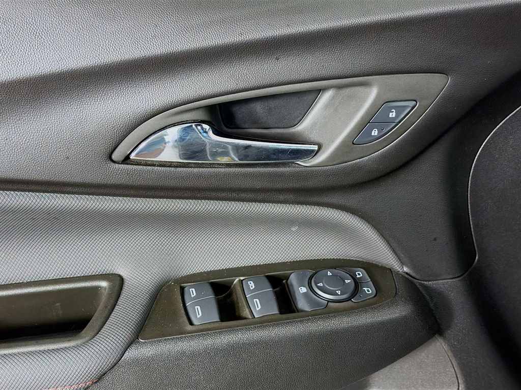 Used 2024 Chevrolet Equinox SUV