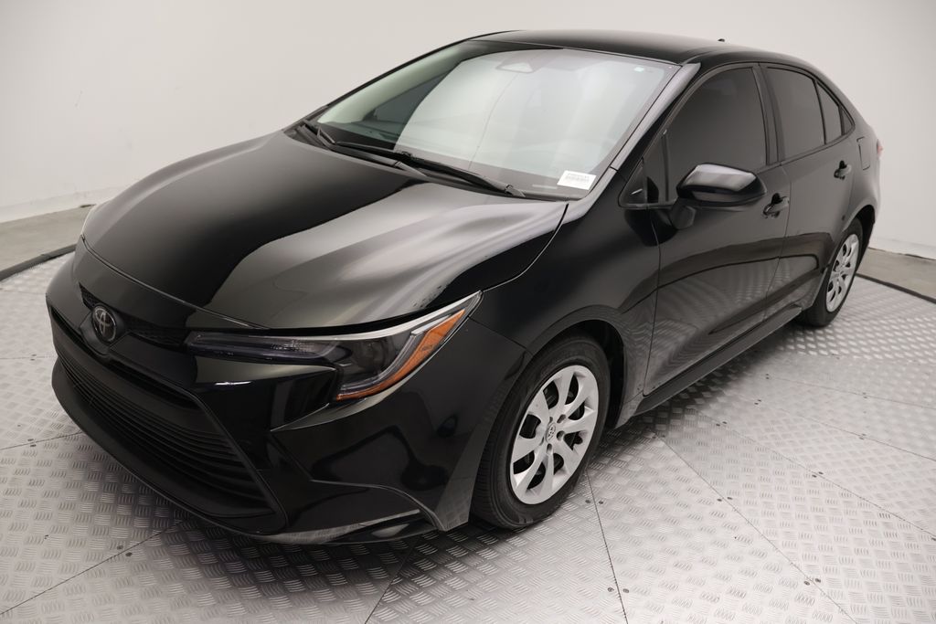 Thumbnail: 2023 Toyota Corolla - 2