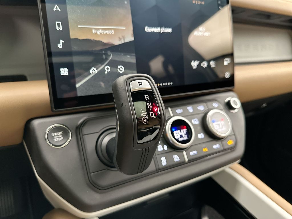 Thumbnail: 2026 Land Rover Defender - 12