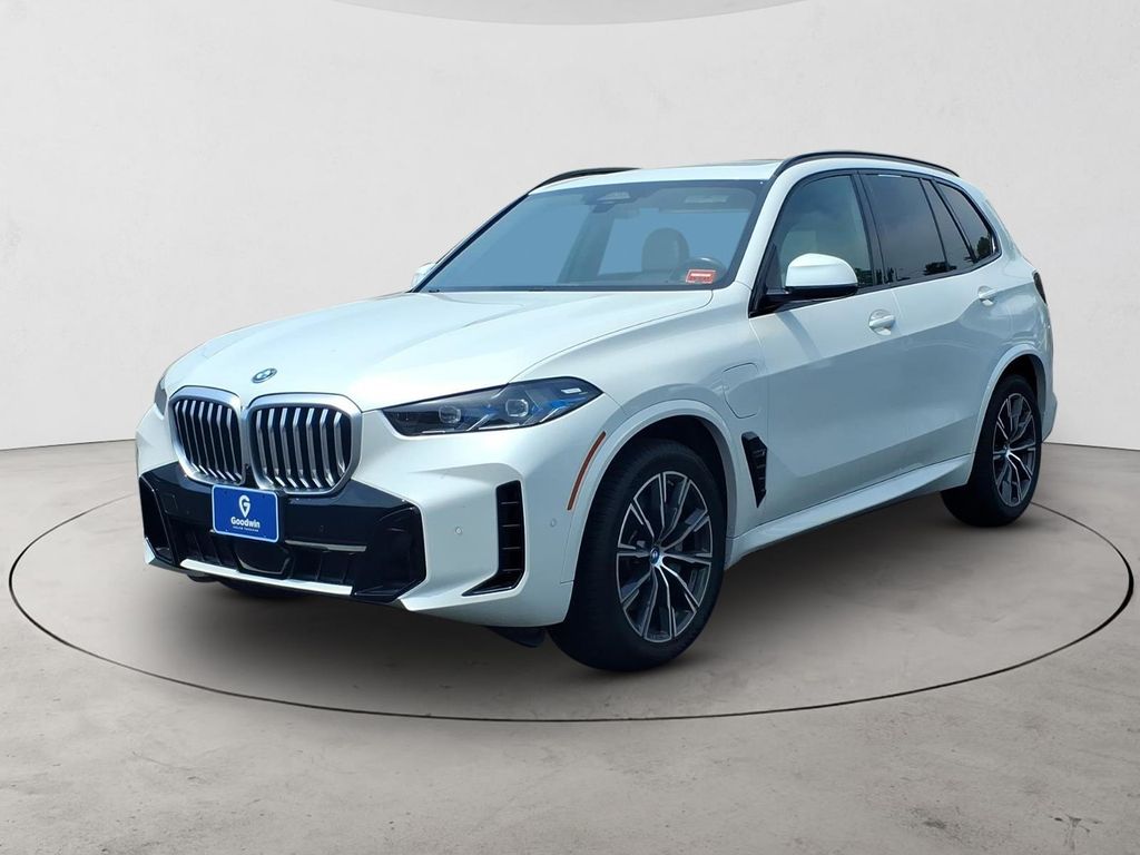 2024 BMW X5 xDrive50e AWD