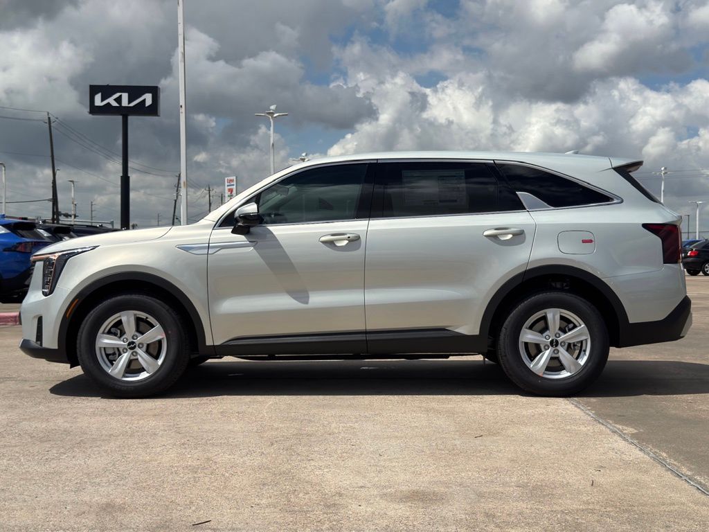 2026 Kia Sorento LX Silver at Community Kia
