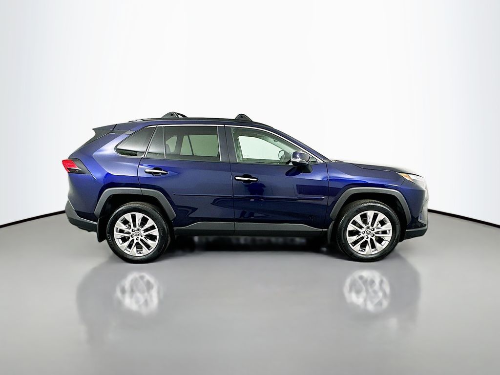 Thumbnail: 2024 Toyota RAV4 - 4