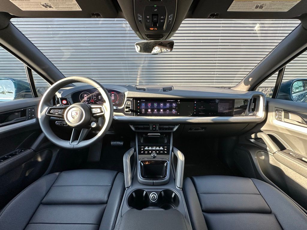 Thumbnail: 2026 Porsche Cayenne - 6