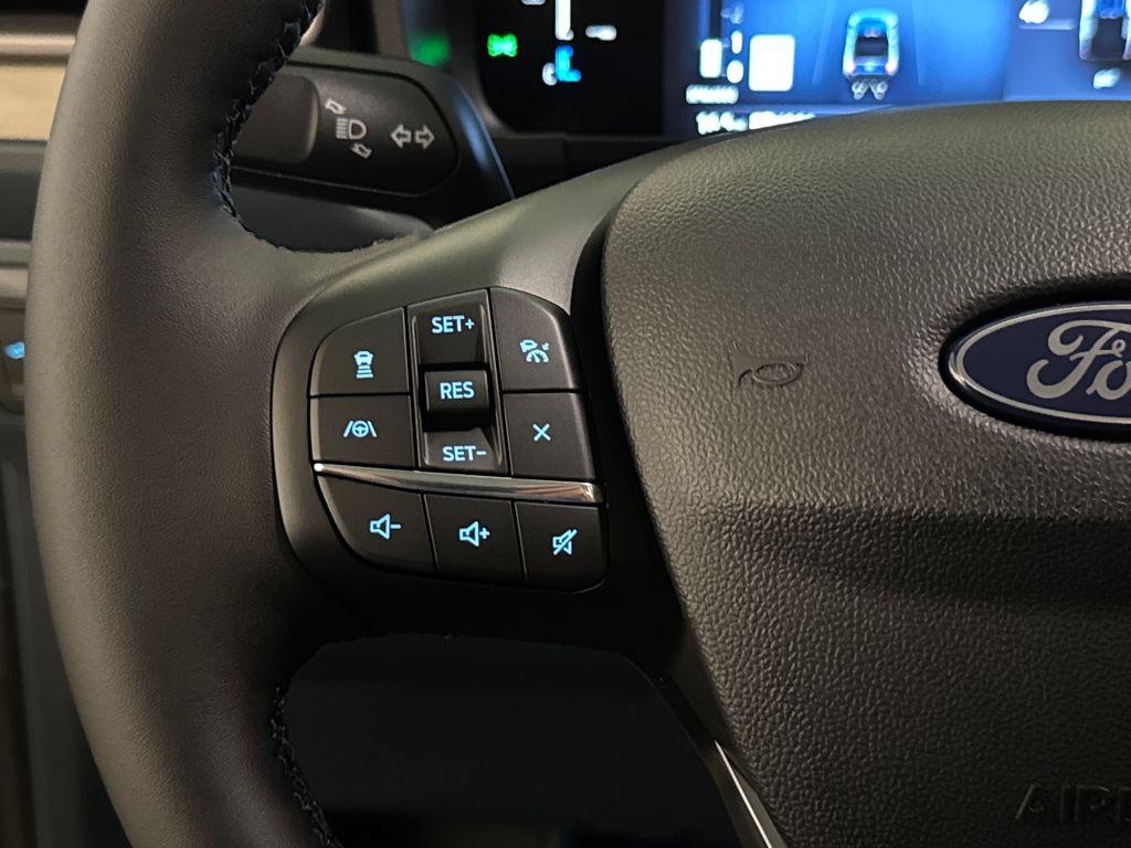 New 2026 White Ford Lariat image 36