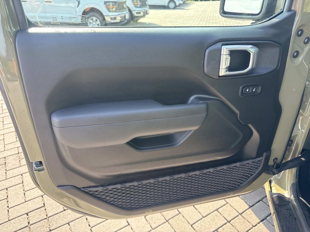 Used 2026 Green Jeep Sport image 25