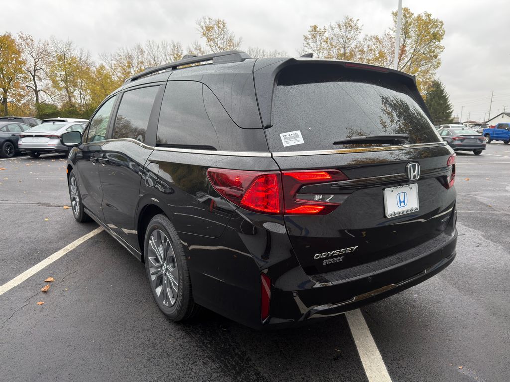 Thumbnail: 2026 Honda Odyssey - 3