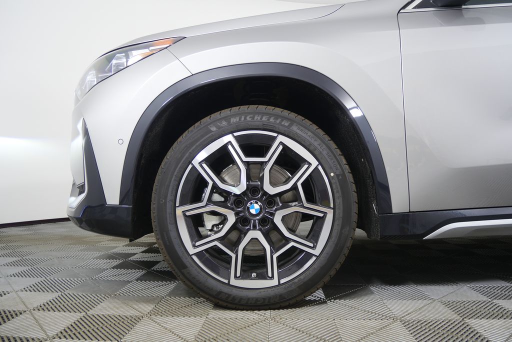 Thumbnail: 2026 BMW X1 - 7