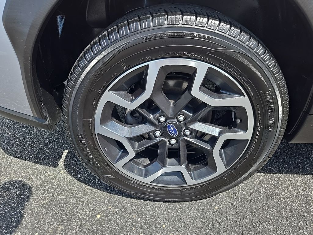 Thumbnail: 2016 Subaru Crosstrek - 18