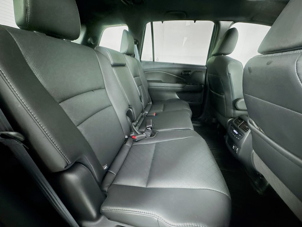 Used Car 2023 Honda Passport  Elite For Sale Under $40,000 In Austin, Texas