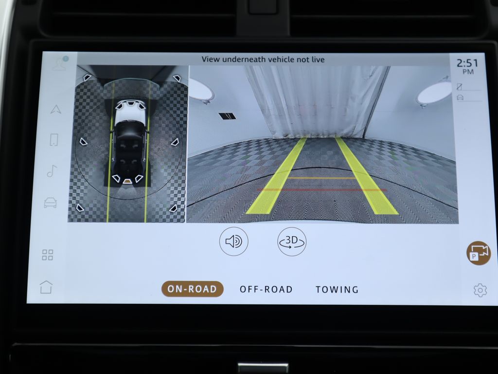 Thumbnail: 2025 Land Rover Discovery - 17