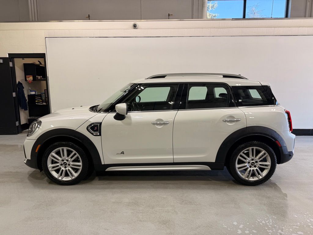 Thumbnail: 2024 MINI Cooper Countryman - 2