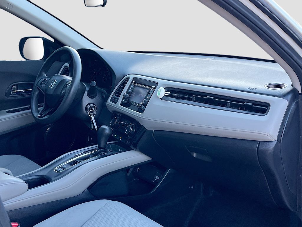 2022 Honda HR-V LX White at AutoSavvy Houston Southwest