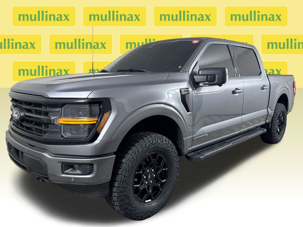 Certified Used 2024 Gray Ford XLT image 15