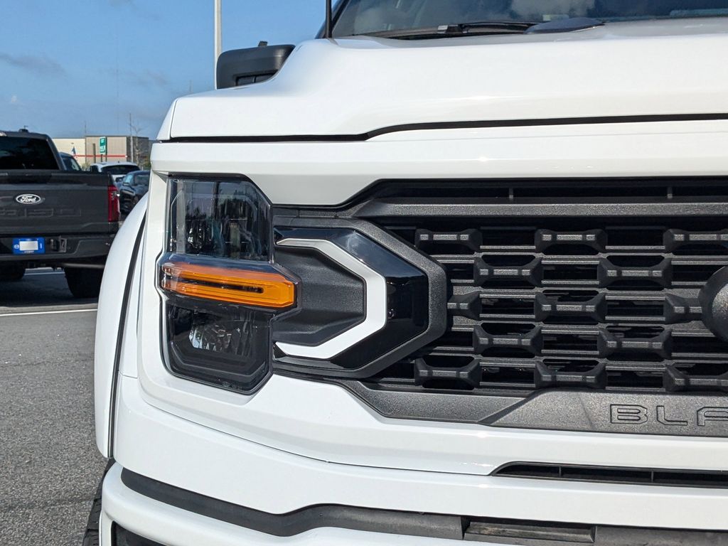 2025 Ford F-150 Black Widow