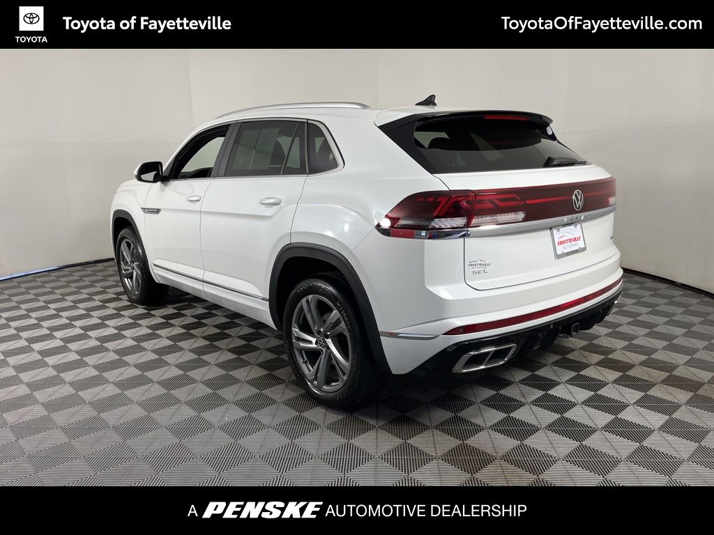 2024 Volkswagen Atlas SEL 16