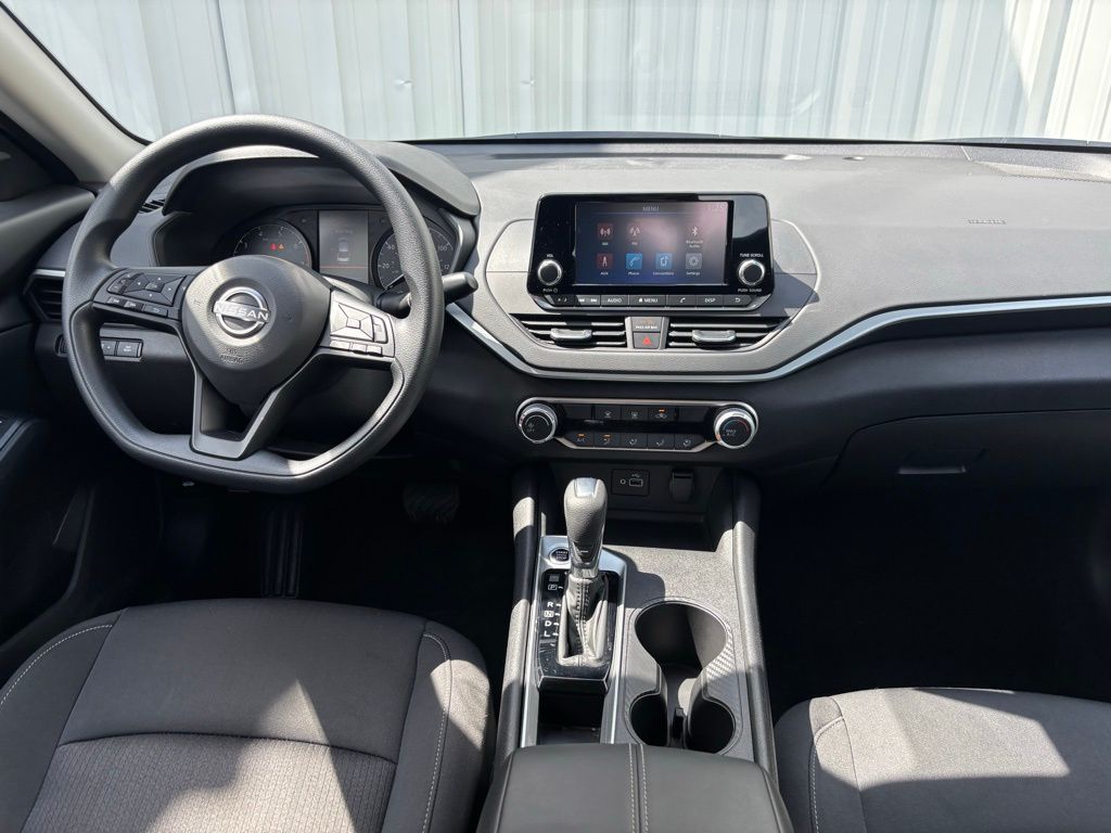 Used Car 2024 Nissan Altima  2.5 S For Sale Under $25,000 In Austin, Texas