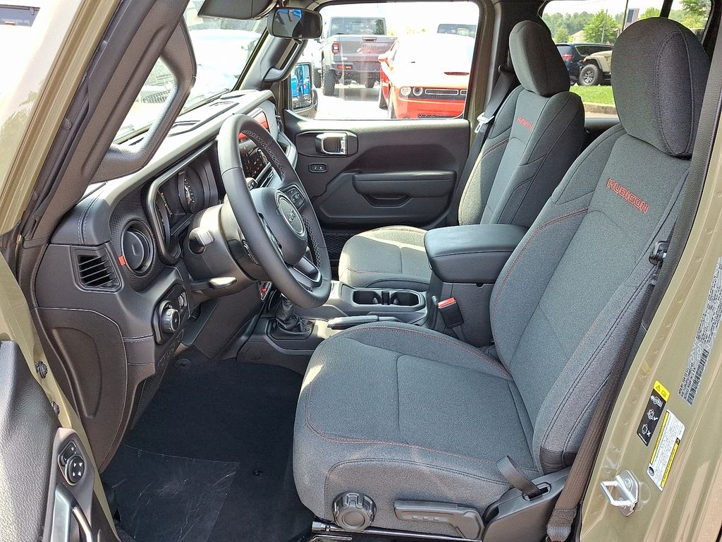 New 2025 Jeep Wrangler SUV