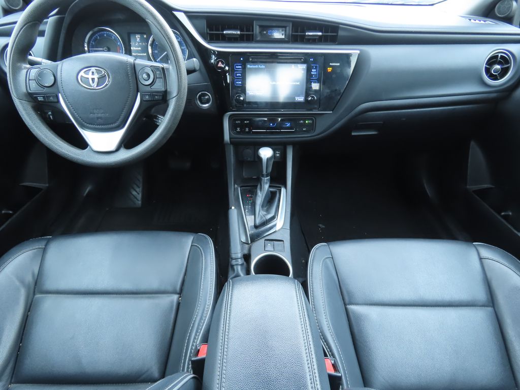2017 Toyota Corolla XLE 7