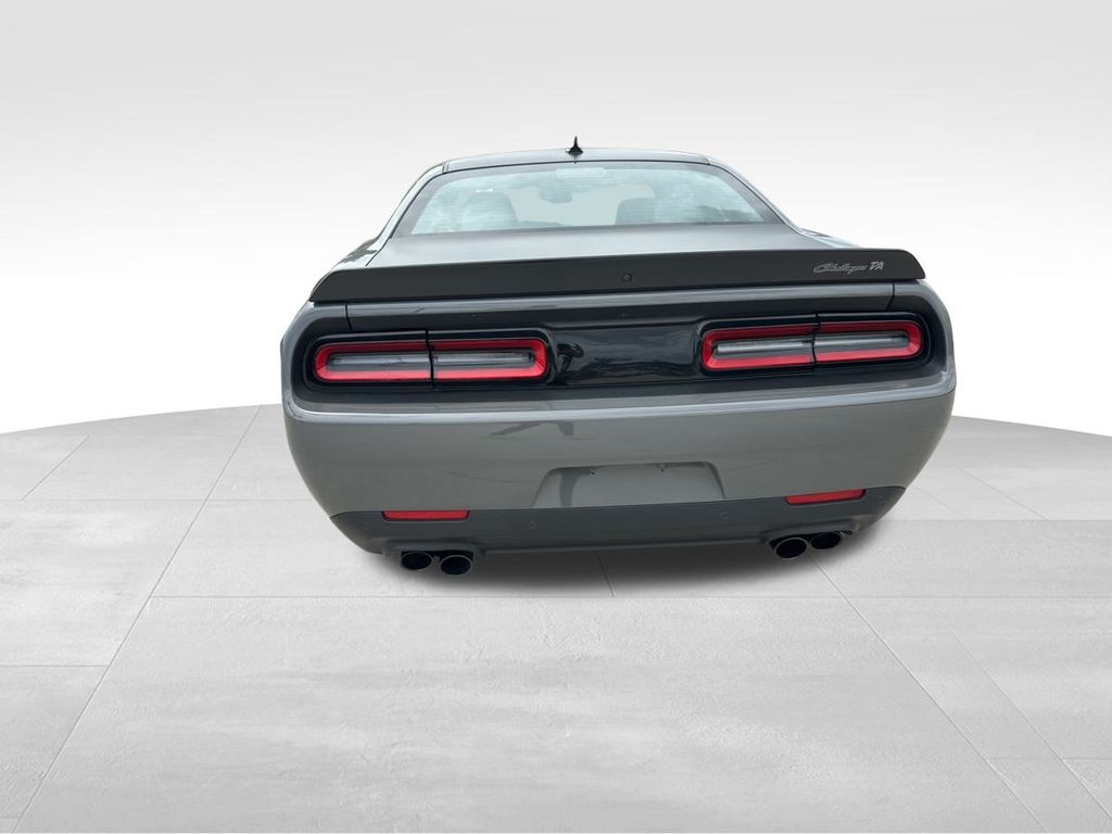2023 Destroyer Gray Clearcoat Dodge Challenger R/T Scat Pack Widebody RWD Coupe