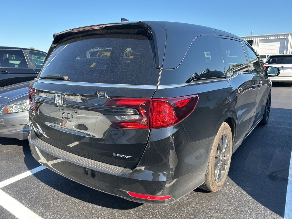 Thumbnail: 2023 Honda Odyssey - 3