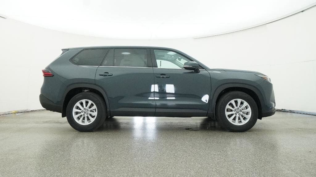 Thumbnail: 2026 Toyota Grand Highlander - 4
