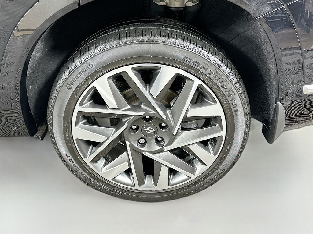 Thumbnail: 2023 Hyundai Santa Fe - 32