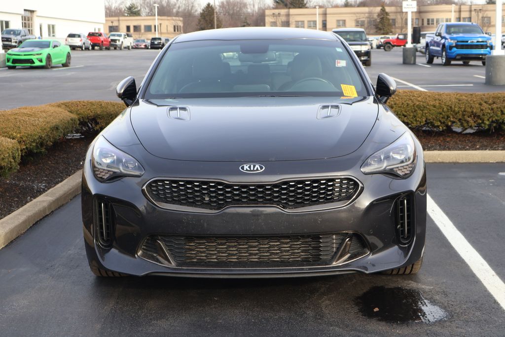 Thumbnail: 2021 Kia Stinger - 2
