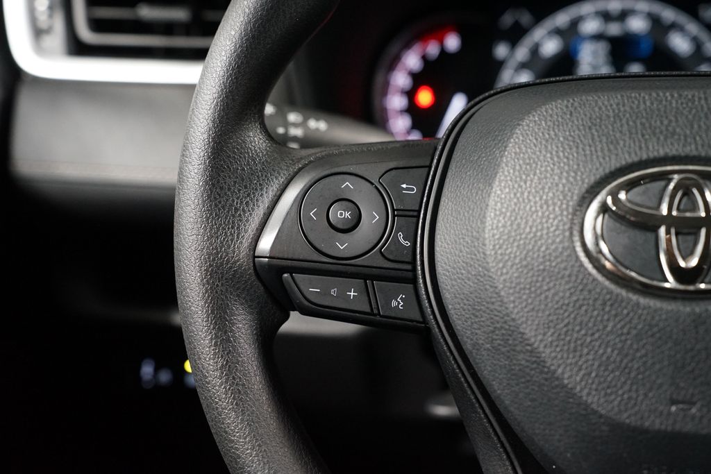 Thumbnail: 2025 Toyota RAV4 - 14