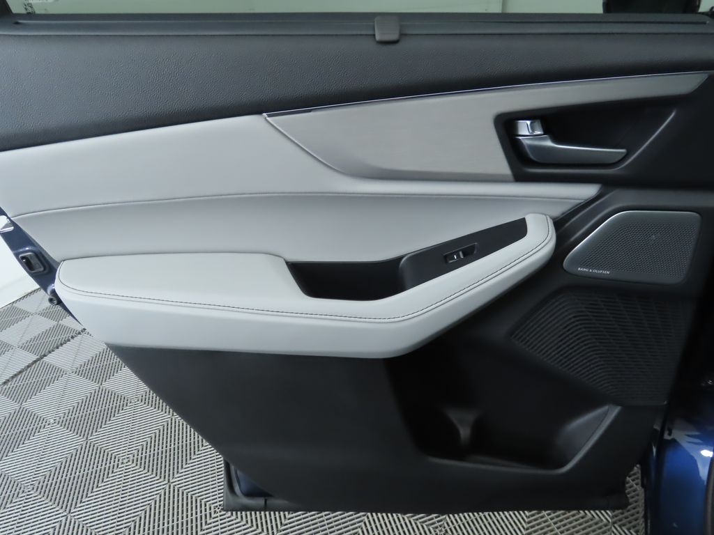 2025 Acura MDX Technology 27