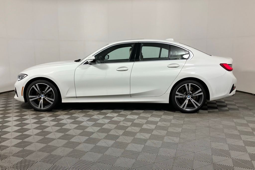 2020 BMW 3 Series 330i xDrive 2