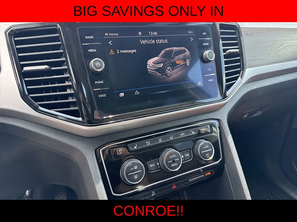 2022 Volkswagen Atlas 3.6L V6 SE w/Technology White at South Houston Nissan