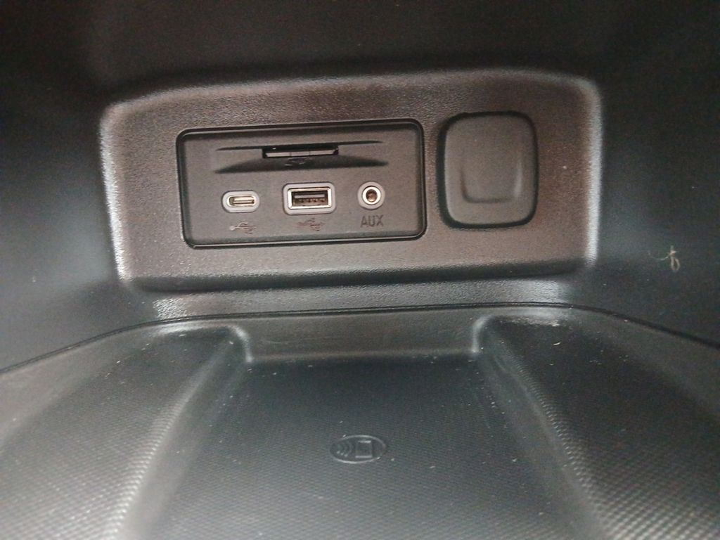 Used Car 2019 Chevrolet Equinox  Premier For Sale Under $20,000 In Austin, Texas