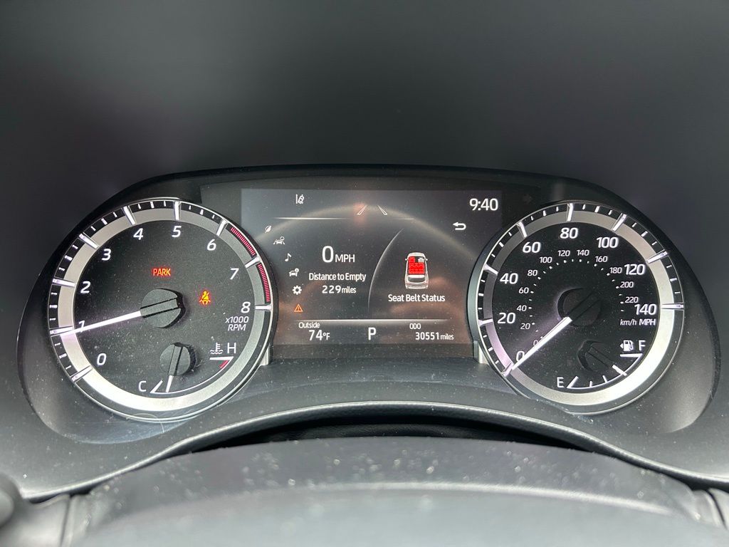 2023 Toyota Highlander LE 23