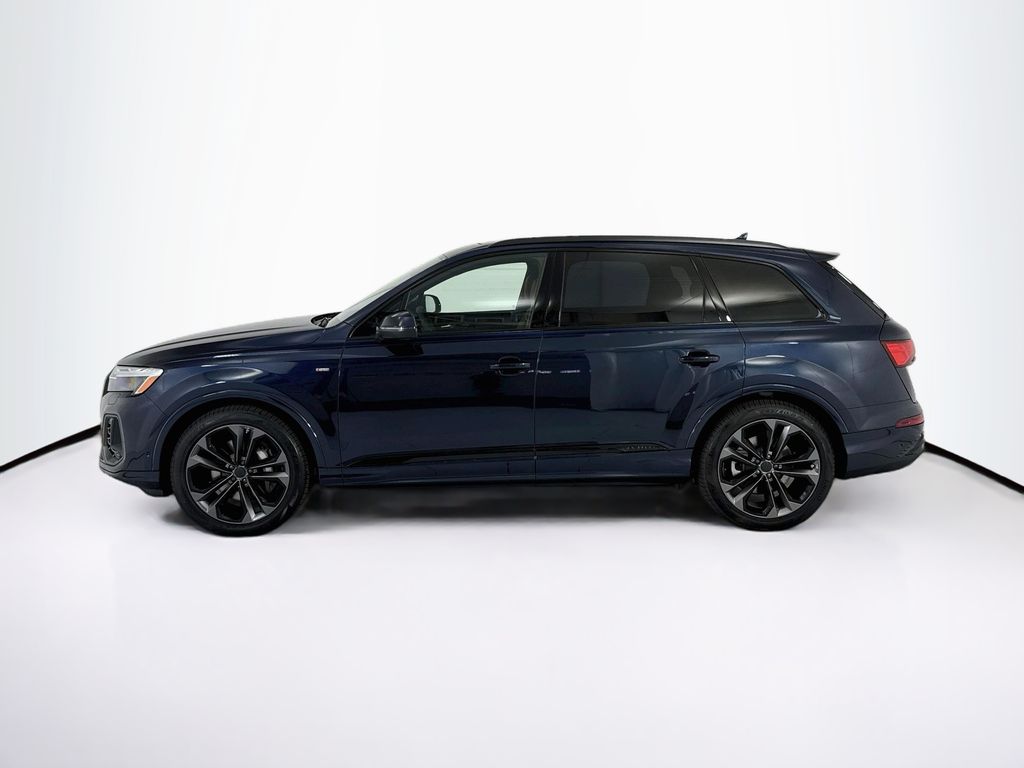 Thumbnail: 2026 Audi Q7 - 8