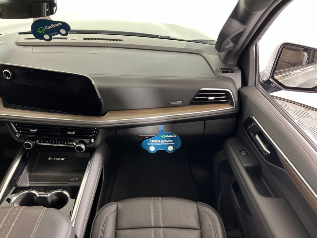 Thumbnail: 2025 Chevrolet Tahoe - 22