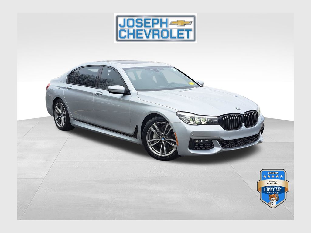 2017 BMW 7 Series 740i RWD