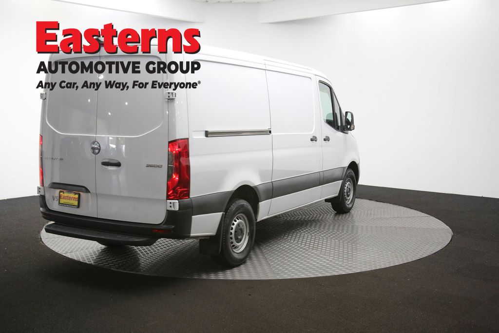 Used 2019 White Freightliner Base image 35
