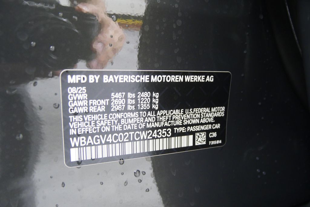 Thumbnail: 2026 BMW 8 Series - 25