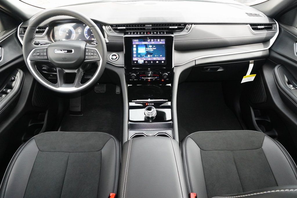 New Car 2025 Jeep Grand Cherokee L  For Sale Under $50,000 In Weatherford, Texas