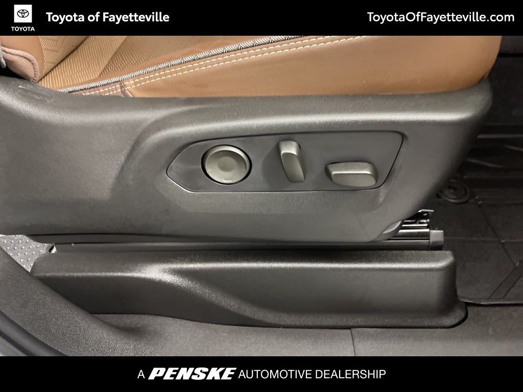 Thumbnail: 2021 Chevrolet Tahoe - 9