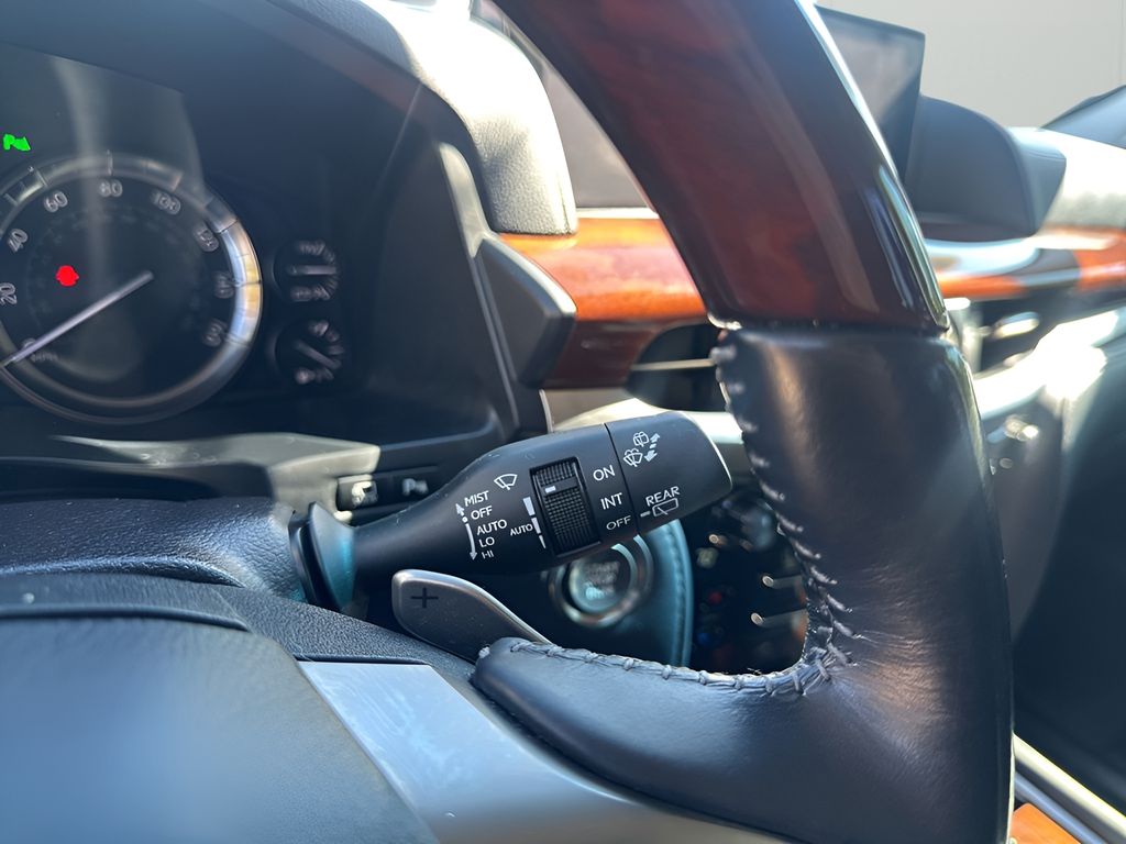 Used Car 2019 Lexus Lx  570 For Sale Under $70,000 In Austin, Texas