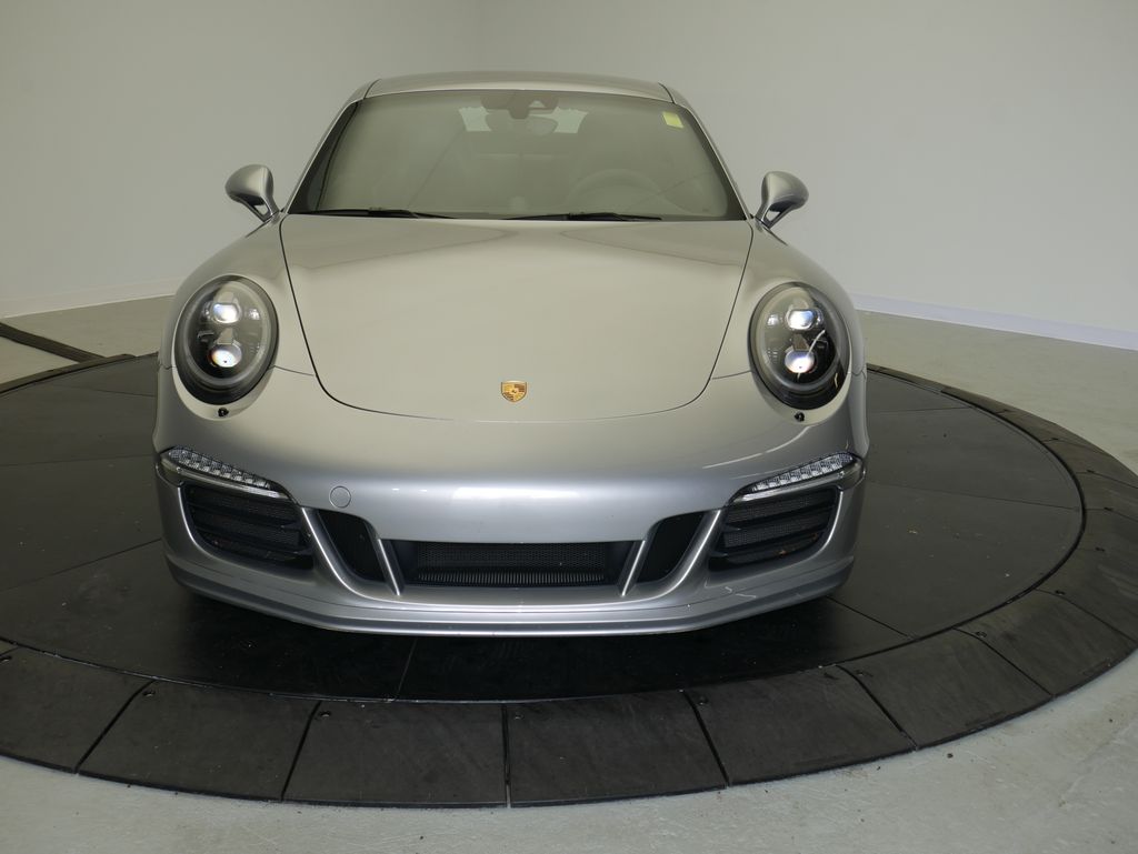 Thumbnail: 2015 Porsche 911 - 10
